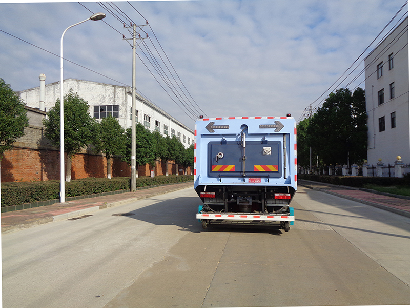 XZL5180TXCBEV型純電動(dòng)吸塵車