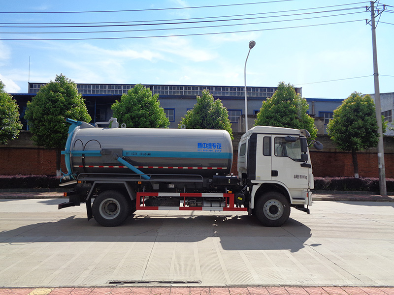 XZL5187GXW6型吸污車