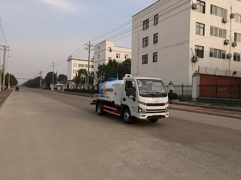 XZL5040GXWBEV型純電動吸污車