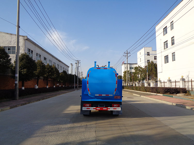 XZL5045TCA6型餐廚垃圾車(chē)