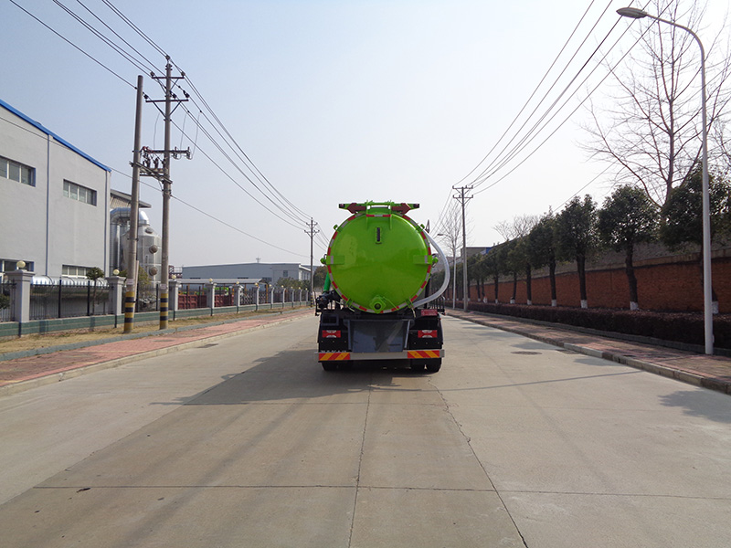 XZL5180GXWBEV型純電動(dòng)吸污車