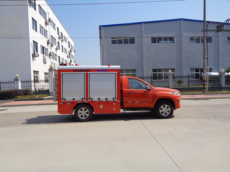XZL5036TPS6型大流量排水搶險(xiǎn)車