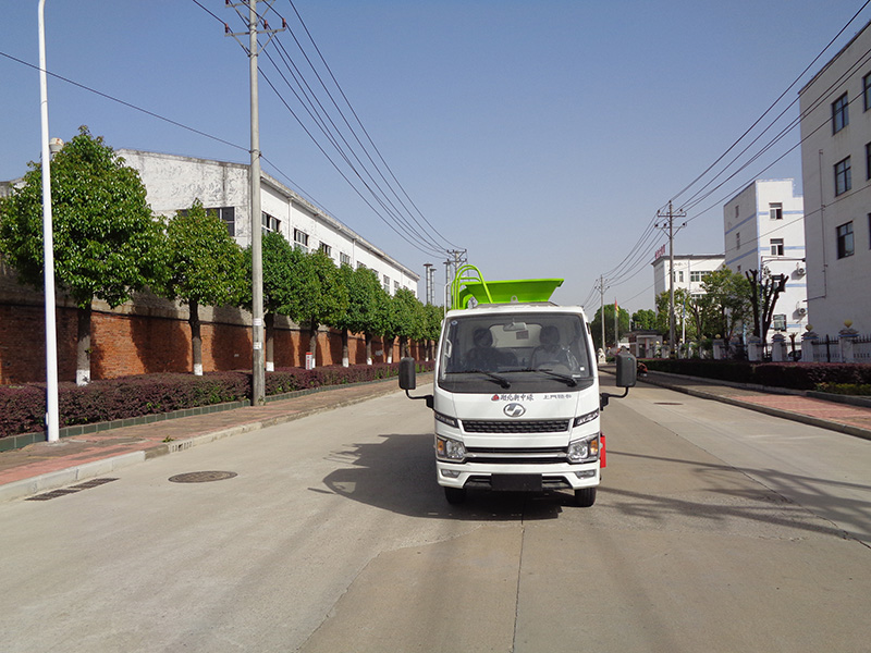 XZL5040ZZZBEV型純電動(dòng)自裝卸式垃圾車